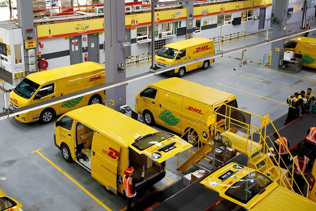 epub_DHL-FACILITY-DISTRIBUTION-CENTER-MALAYSIA-BLOOMBERG_1080x1080_webp
